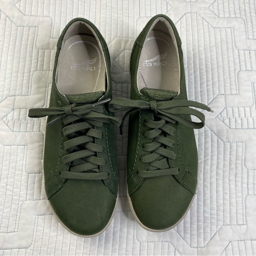 Dansko Size 36 (US 5.5-6) Women's Leela Waterproof Lace-Up Sneakers Moss Nubuck - Picture 2 of 11